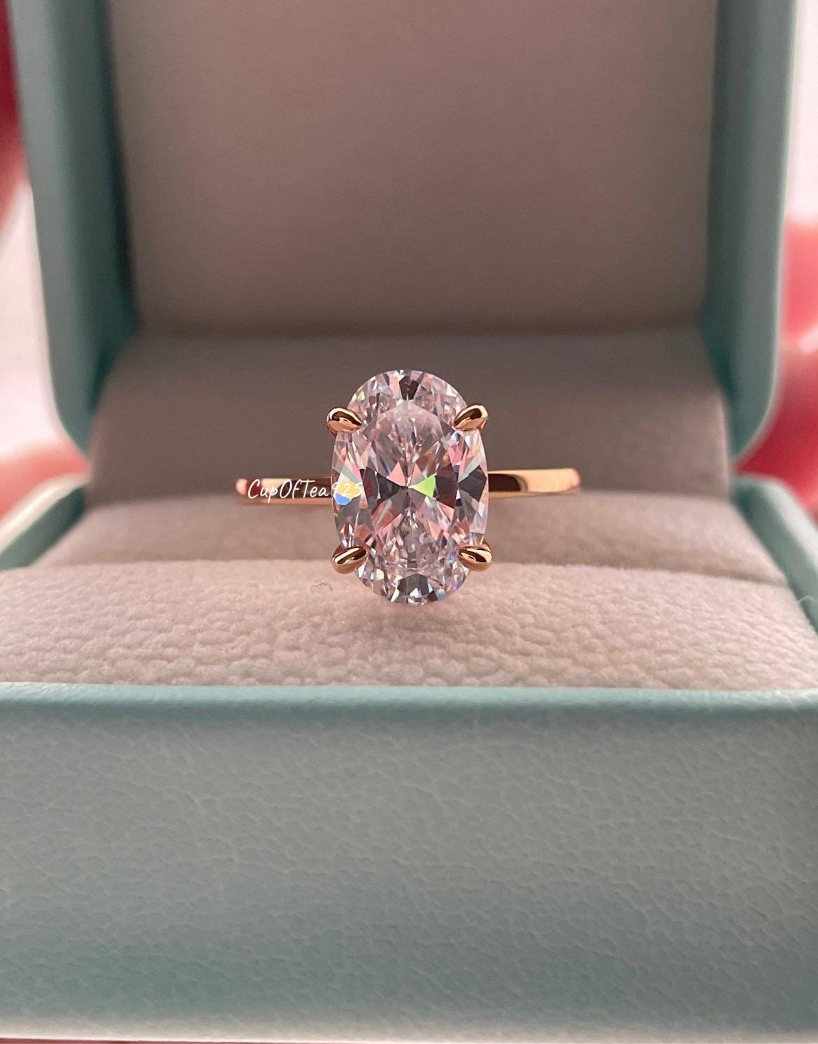 Yellow gold vermeil, rose gold vermeil, Sterling silver 925 braidal set with 3.5CT 3.5CT oval cut CZ Solitare and moissanite half eternity band