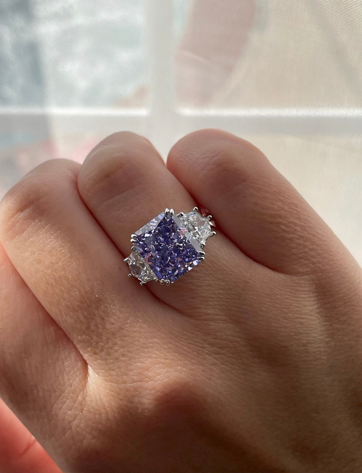 6.7CT radiant cut crushed ice simulated diamond ring in sterling silver 925
