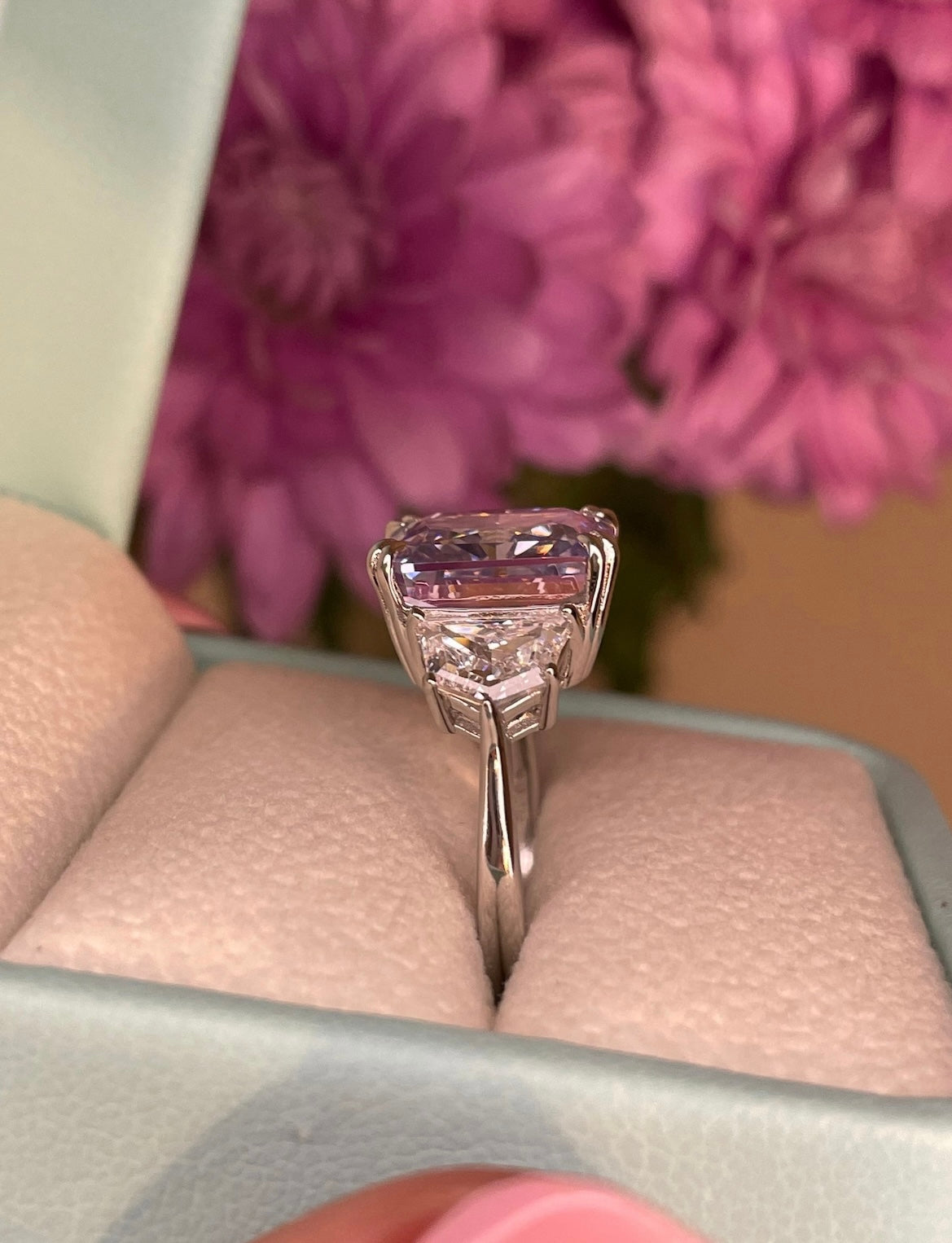 6.7CT radiant cut crushed ice simulated diamond ring in sterling silver 925