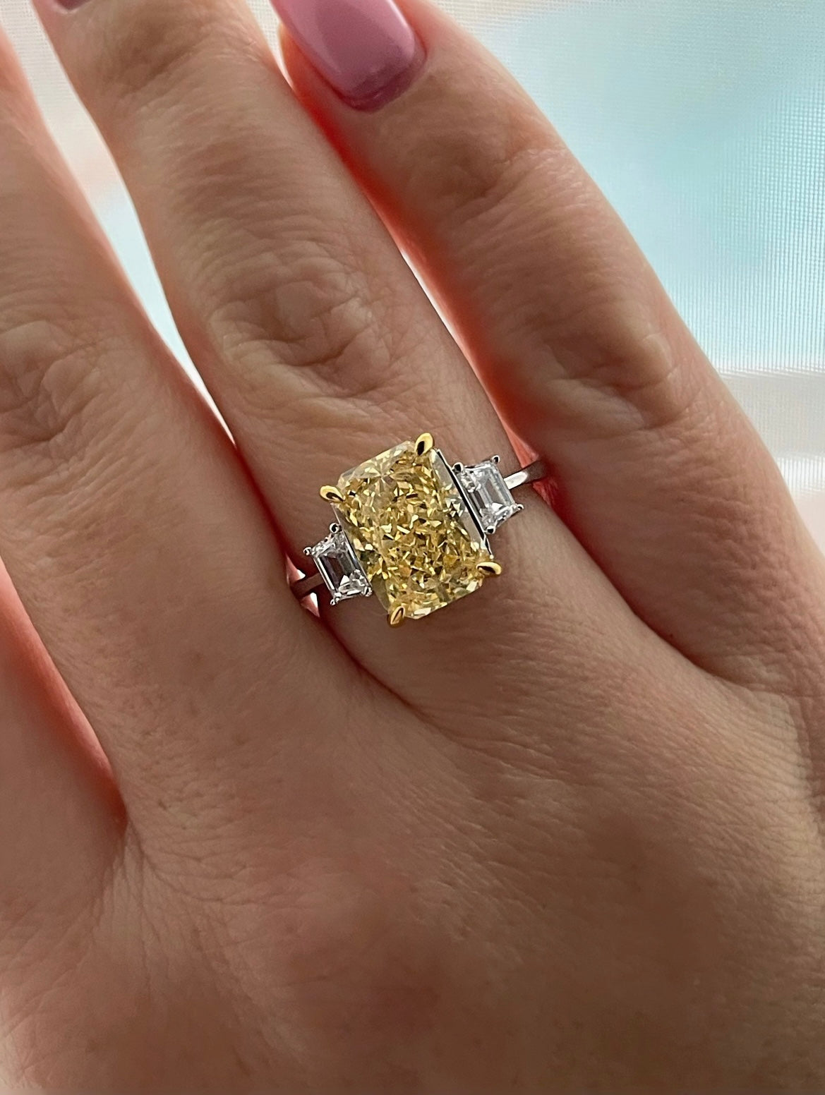 Double tone Sterling Silver 925 engagement ring with 3.5CT yellow canary crushed ice simulated diamond