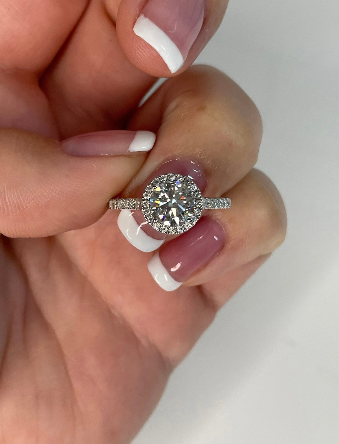 Moissanite. Sterling Silver 925 engagement ring with 1.2CT round brilliant cut moissanite