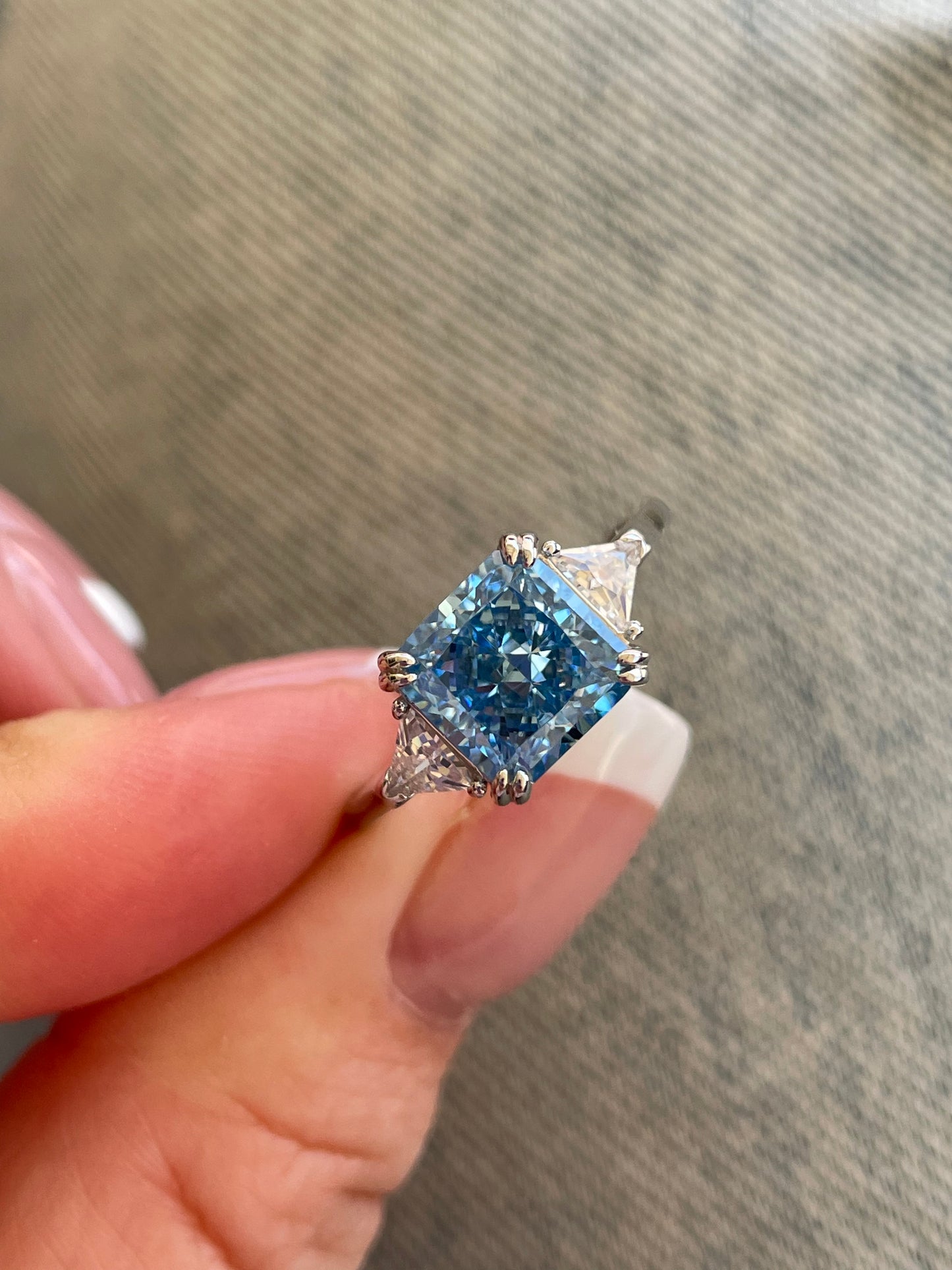 The Joy. Sterling Silver 925 ring with blue topaz crushed ice simulated diamond