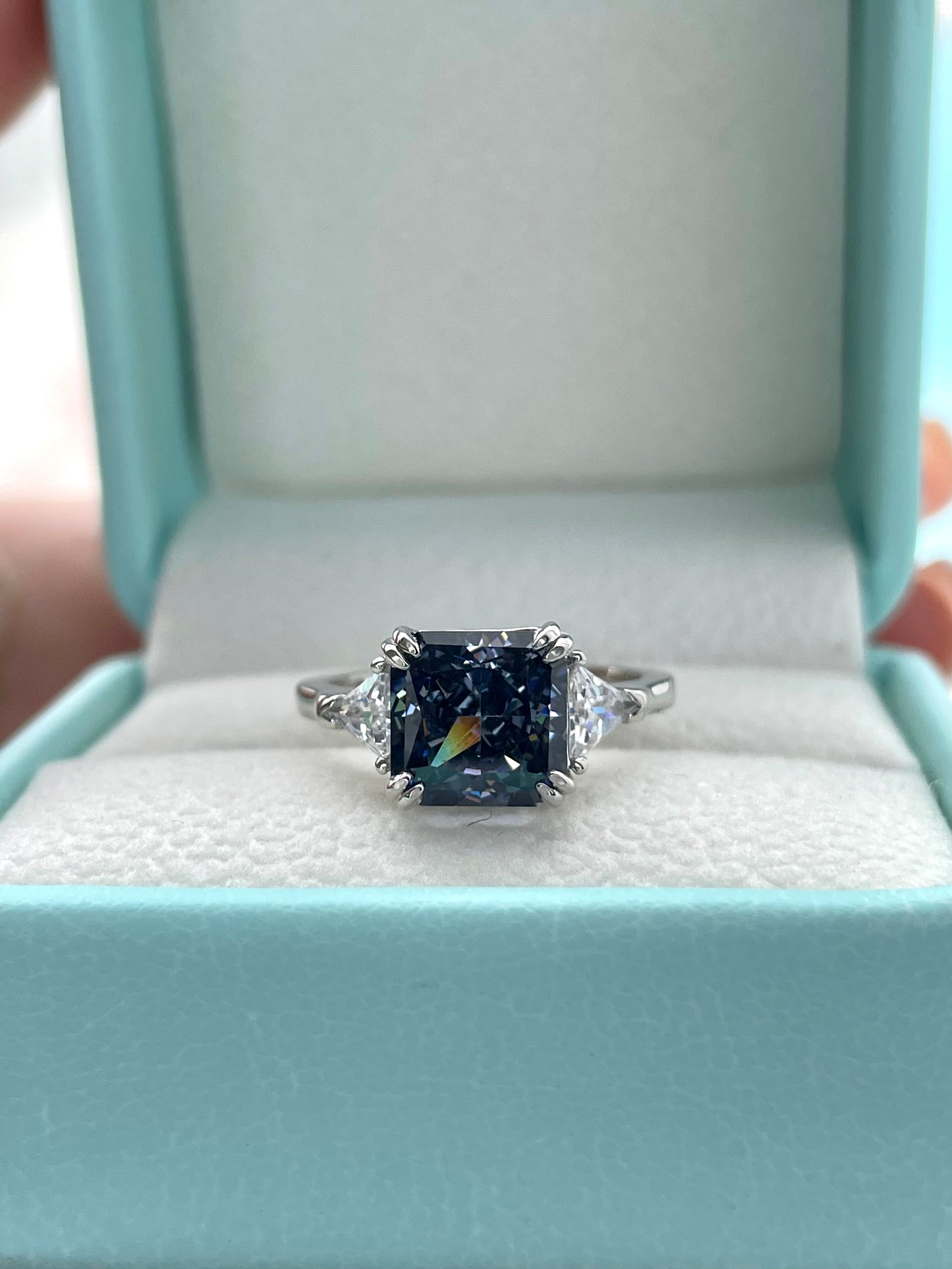 The Joy. Sterling Silver 925 ring with gray, black , bluish crushed ice simulated diamond in sterling silver 925