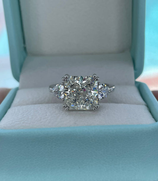 Sterling Silver 925 engagement ring with 5CT crushed ice square radiant cut simulated diamond