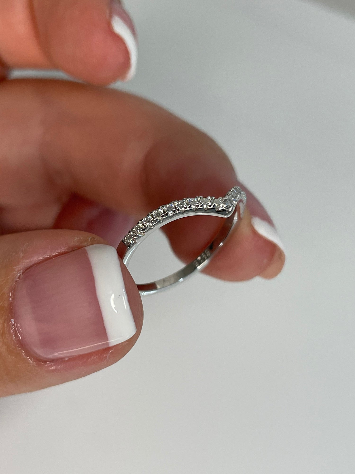 The Lexie. 1.8mm Sterling Silver 925 Chevron Ring with CZ diamonds or Moissanite, V ring, wedding band