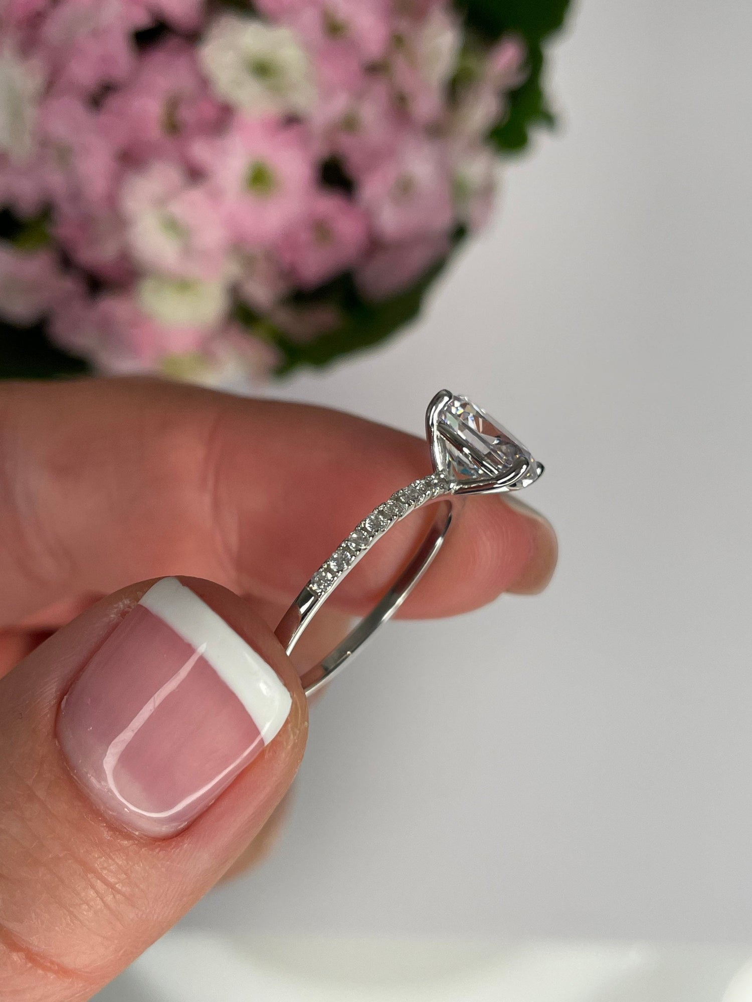 The Olivia. 2CT Oval Cut Engagement Ring in Sterling Silver 925 with moissanite or CZ diamonds