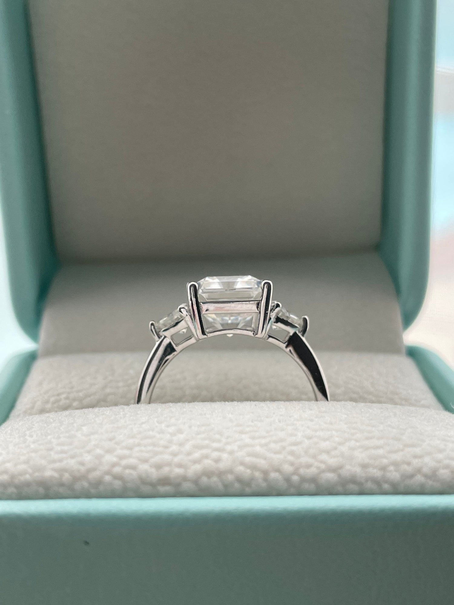 Moissanite engagement ring with 4CT radiant cut. Sterling silver, 10K Gold, 14K gold, 18K gold moissanite engagement ring