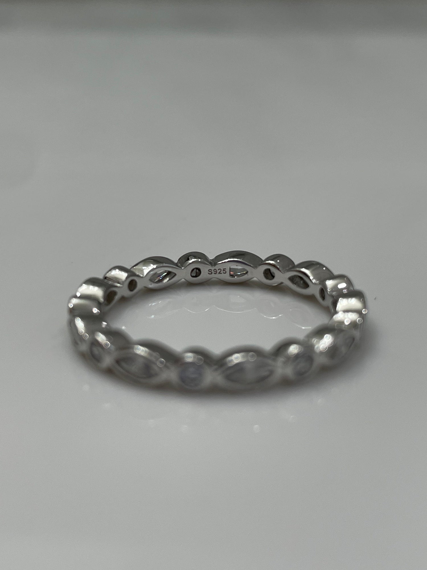 The Elena. Sterling Silver 925 2.5 mm Art Deco Eternity Band