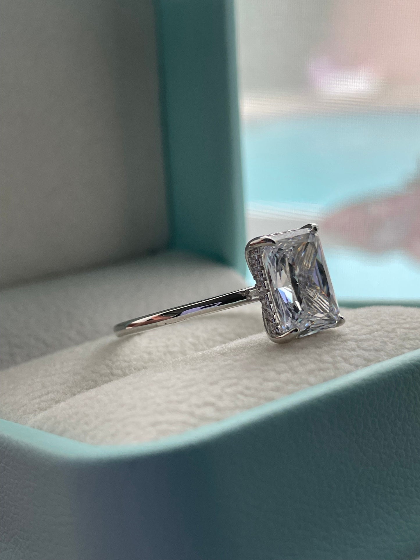 Moissanite engagement ring. 10K, 14K, 18K Gold, Sterling Silver 925 3CT-3.5CT Radiant Cut Engagement Ring with D VVS Moissanite
