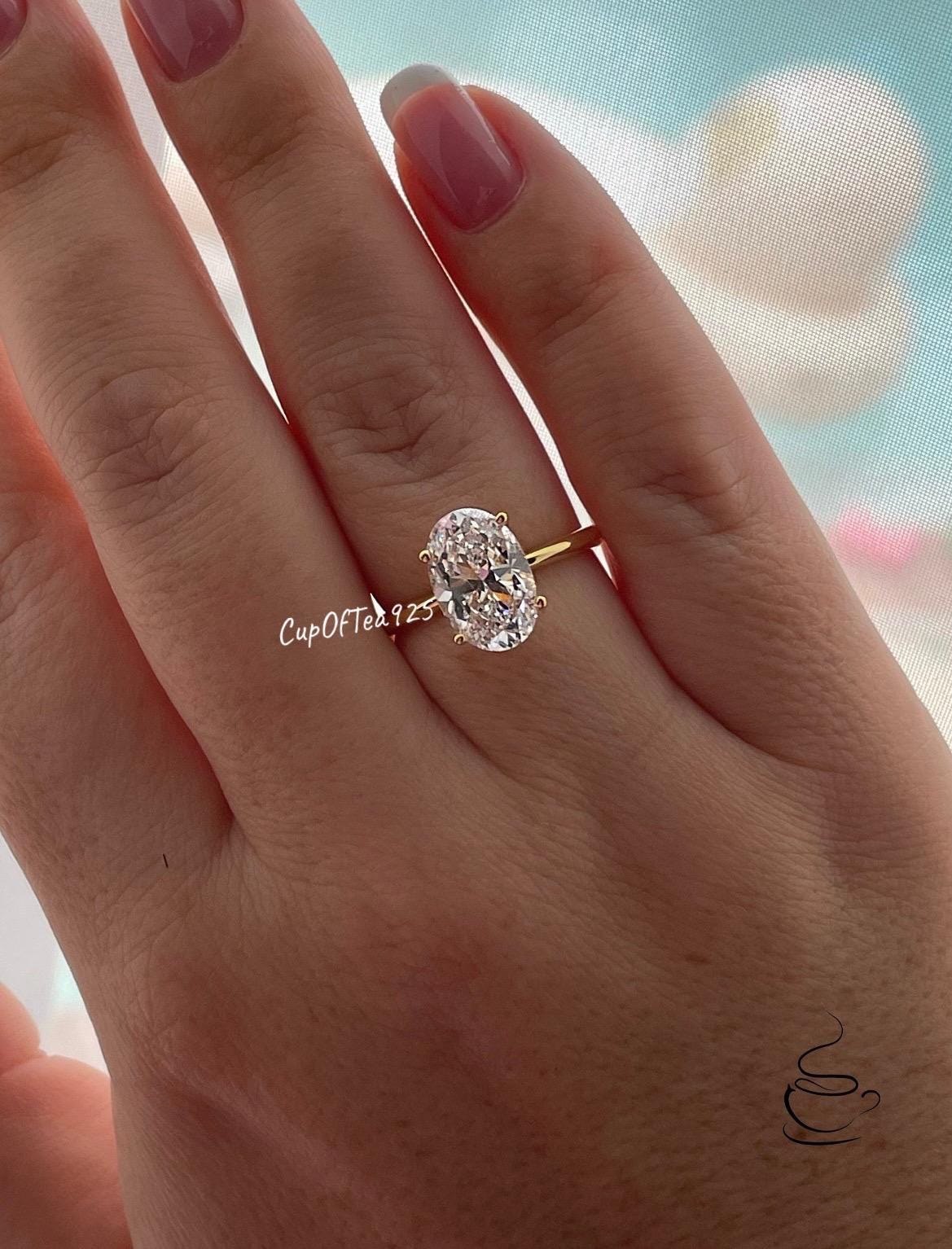 The Brooklyn. 10K, 14K, 18K Gold, Sterling Silver 925 2.5CT, 4CT Oval Cut Solitaire Engagement Ring with D VVS Moissanite