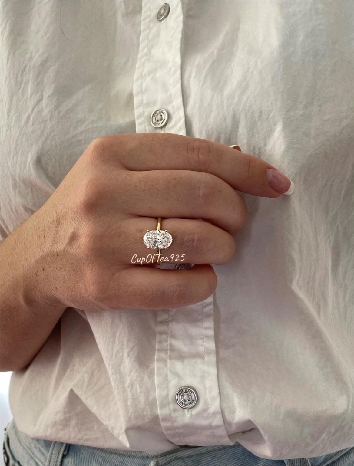 The Brooklyn. 10K, 14K, 18K Gold, Sterling Silver 925 2.5CT, 4CT Oval Cut Solitaire Engagement Ring with D VVS Moissanite