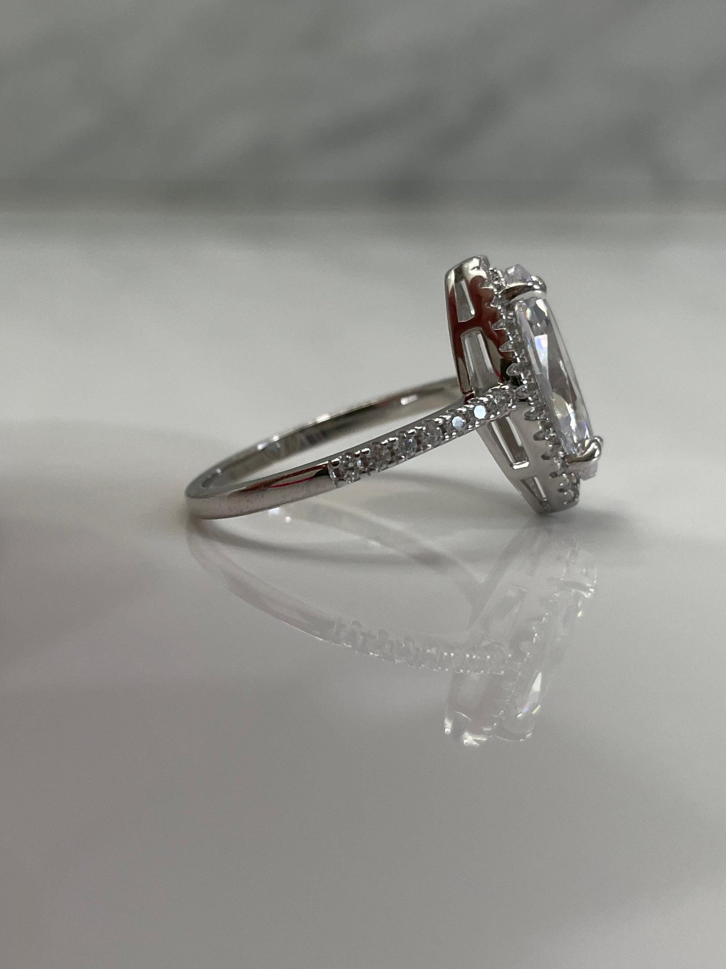 New In! Sterling Silver 925 engagement ring with 2CT marquise CZ diamond halo