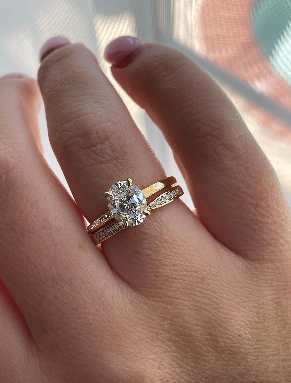 Yellow Gold vermeil engagement ring Set with 2CT Oval cut D VVS moissanite or CZ and curved moissanite band
