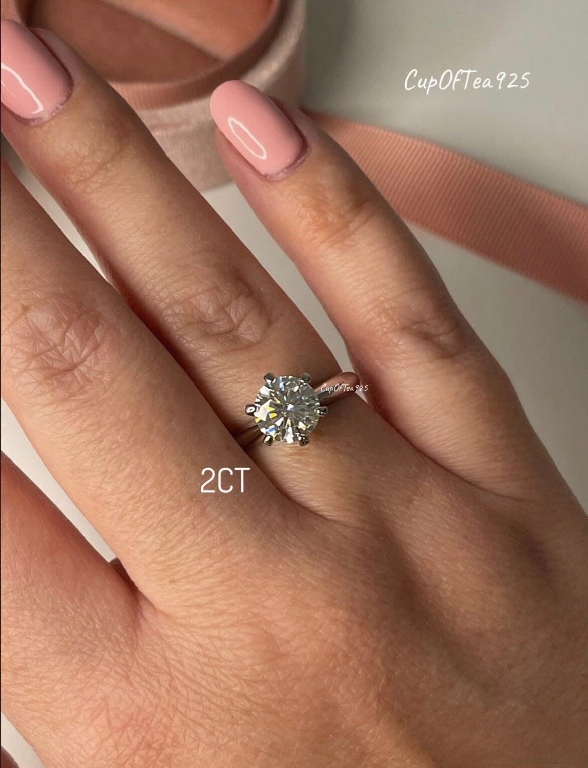 1CT, 2CT D color VVS Moissanite Solitaire Engagement Ring in Sterling Silver 925