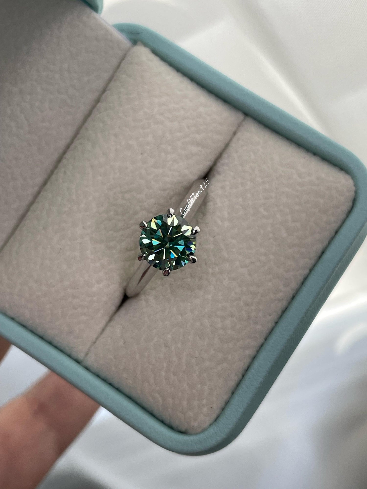 Green Moissanite Ring Set in Sterling Silver 925, engagement Moissanite ring, moissanite engagement ring
