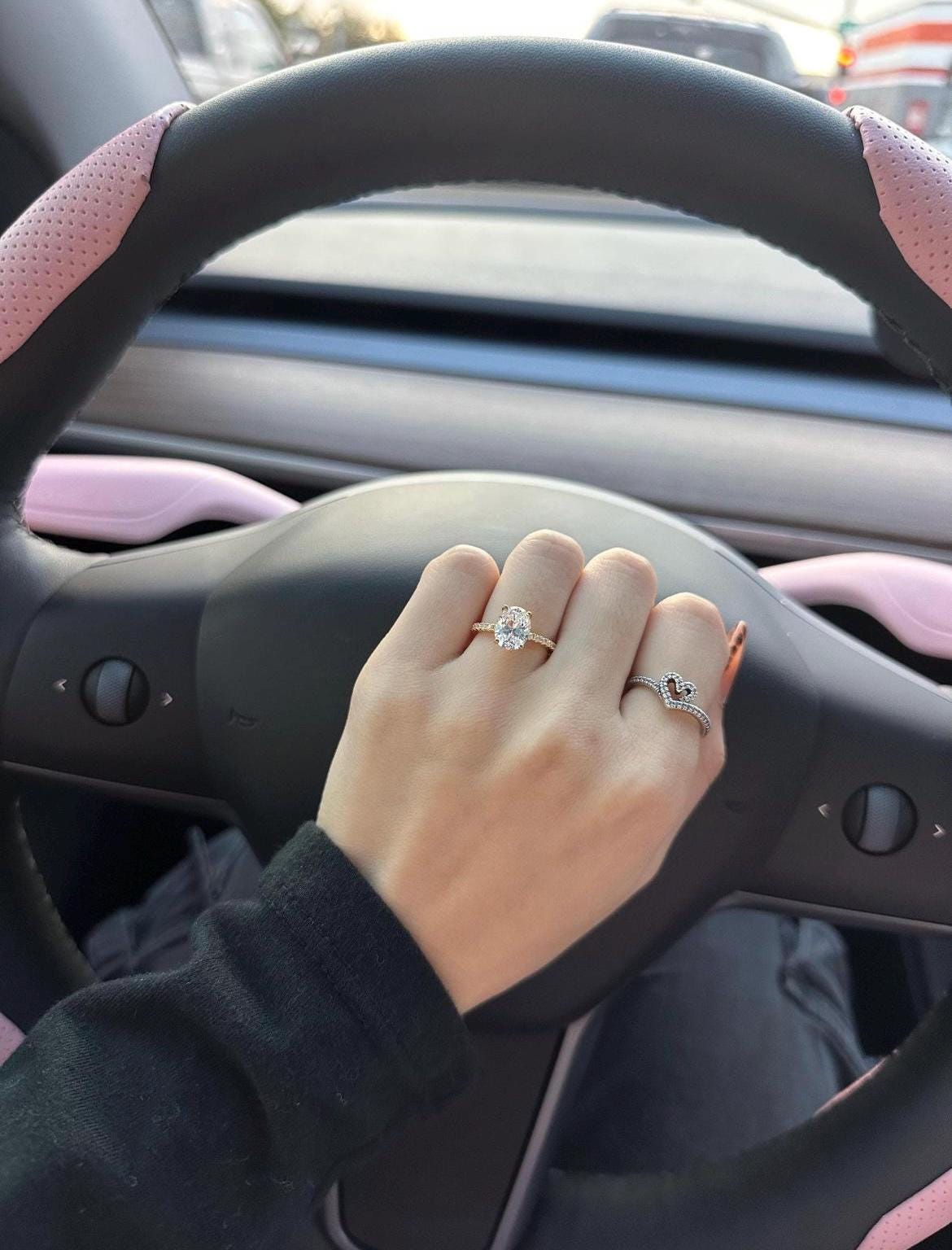 Rose gold vermeil, yellow gold vermeil, silver 925 Engagement Ring with 2CT oval cut simulated diamonds or moissanite