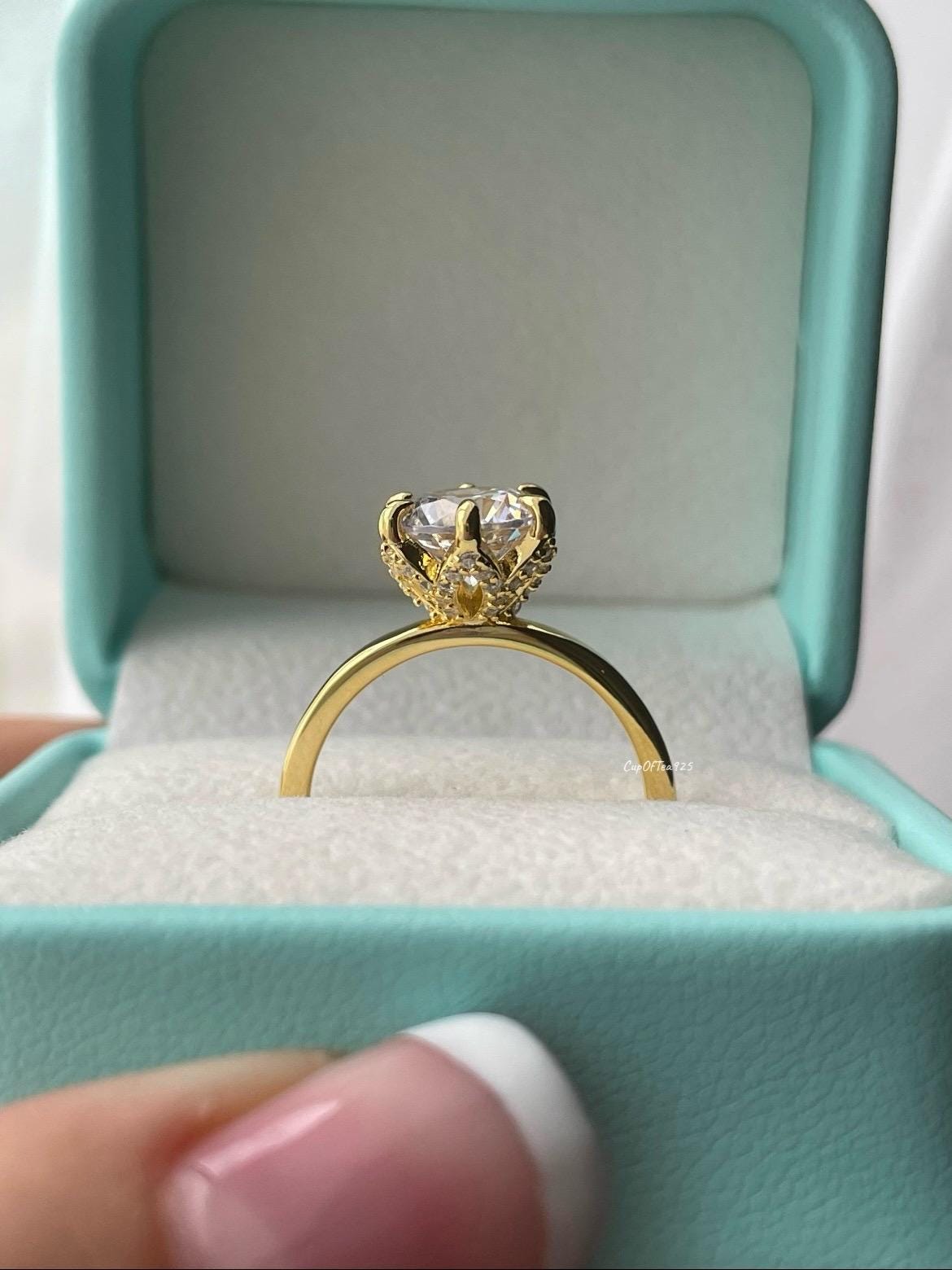 New In! The Bella. Yellow Gold over Sterling Silver 925 2CT round brilliant cut simulated diamond engagement ring, promise ring
