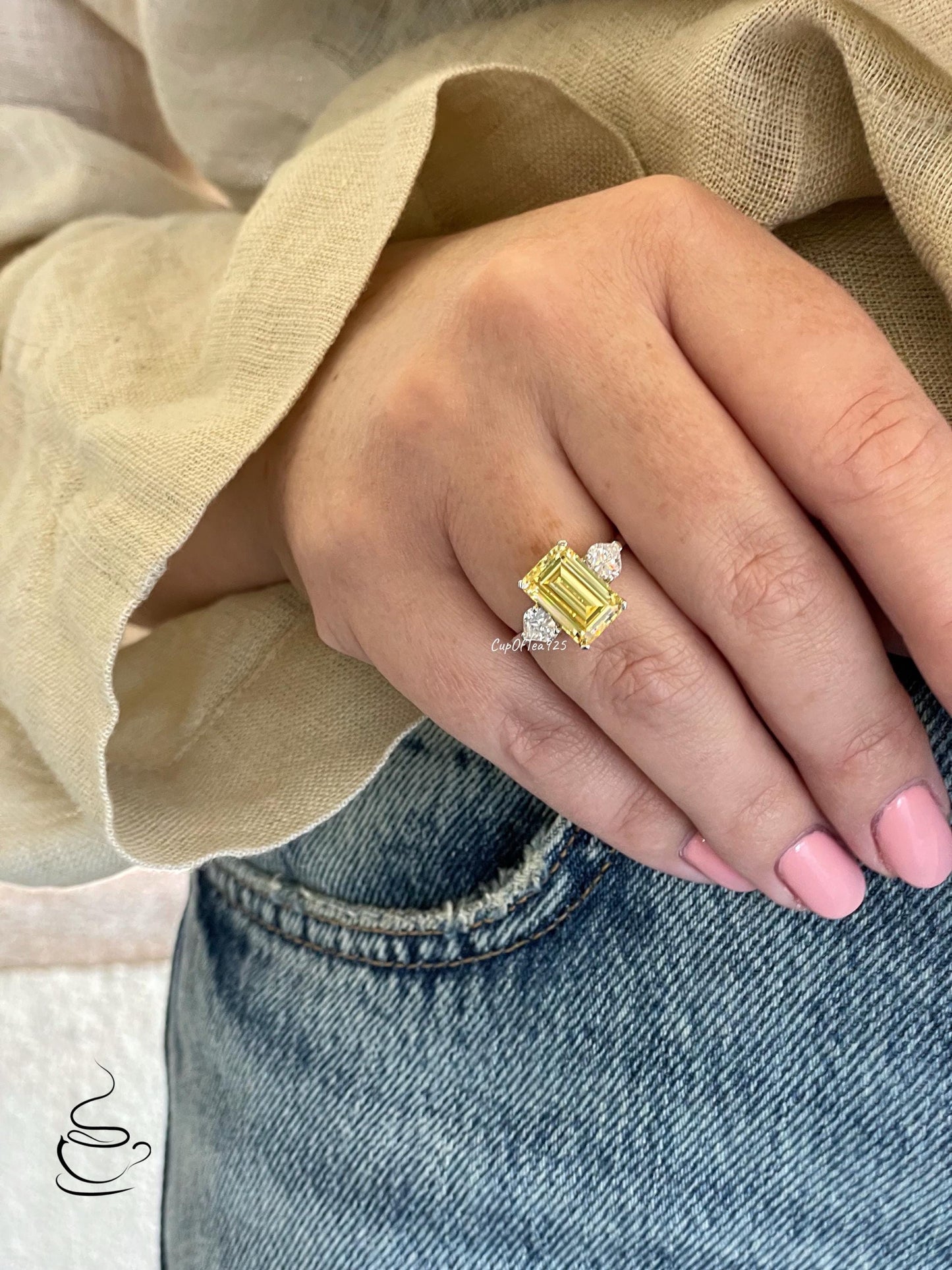New In! Sterling Silver 925 engagement ring with 3.5CT yellow canary emerald cut CZ simulated diamond