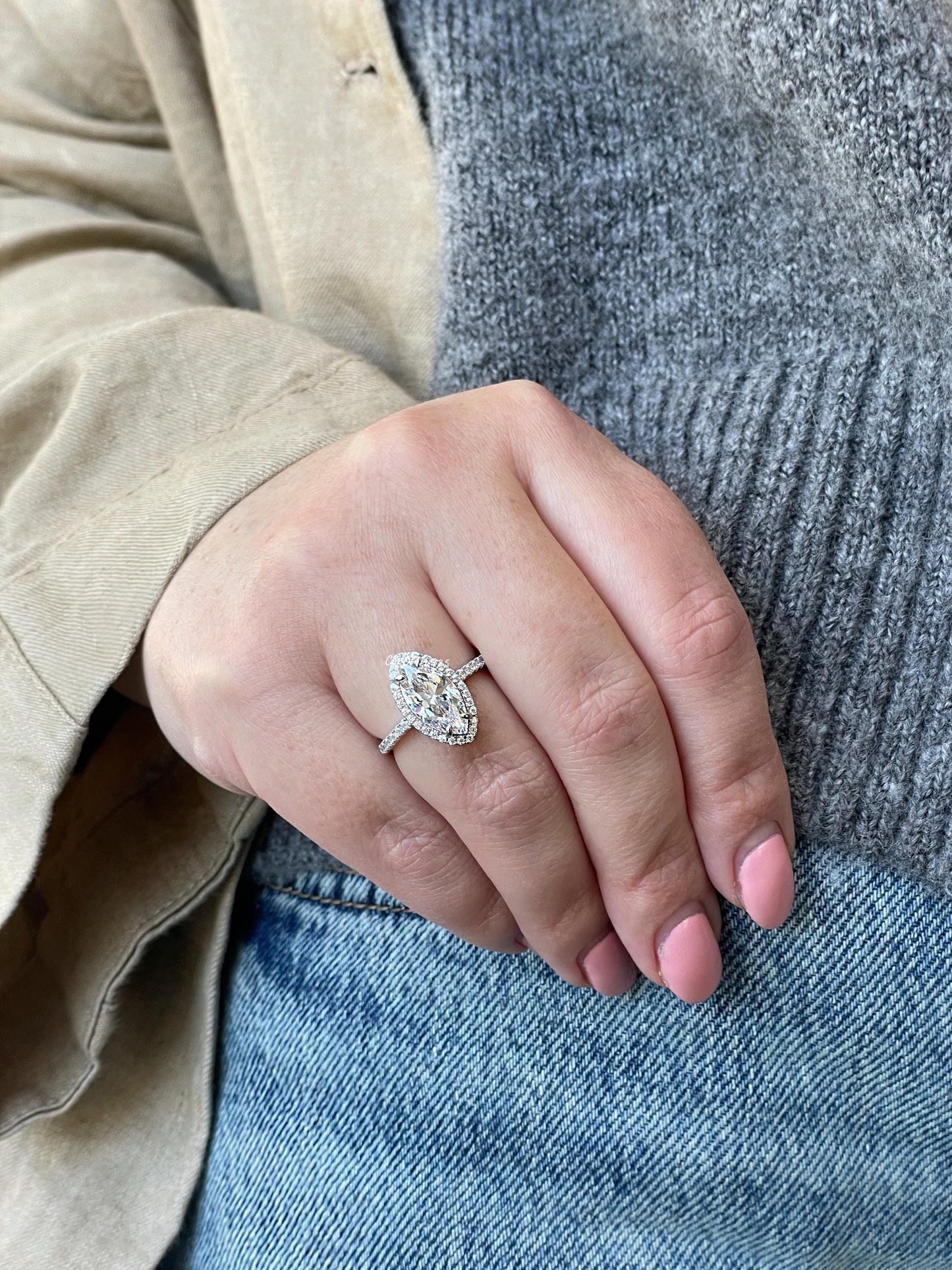 New In! Sterling Silver 925 engagement ring with 2CT marquise CZ diamond halo