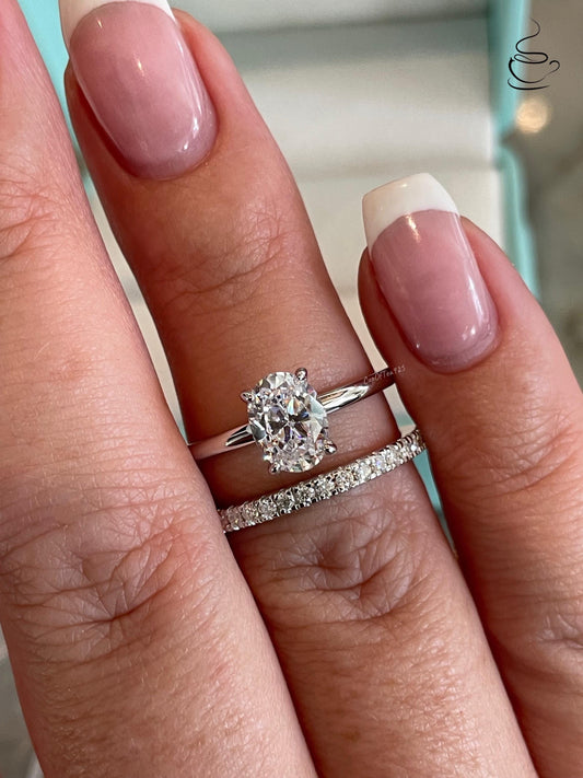 Moissanite engagement ring set. Sterling Silver 925 bridal set with 1.5CT oval cut moissanite or CZ diamonds.