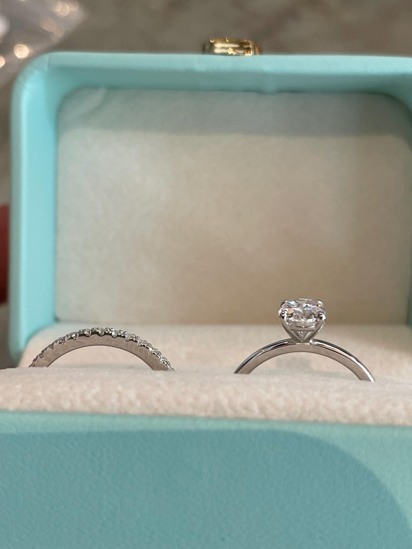 Moissanite engagement ring set. Sterling Silver 925 bridal set with 1.5CT oval cut moissanite or CZ diamonds.