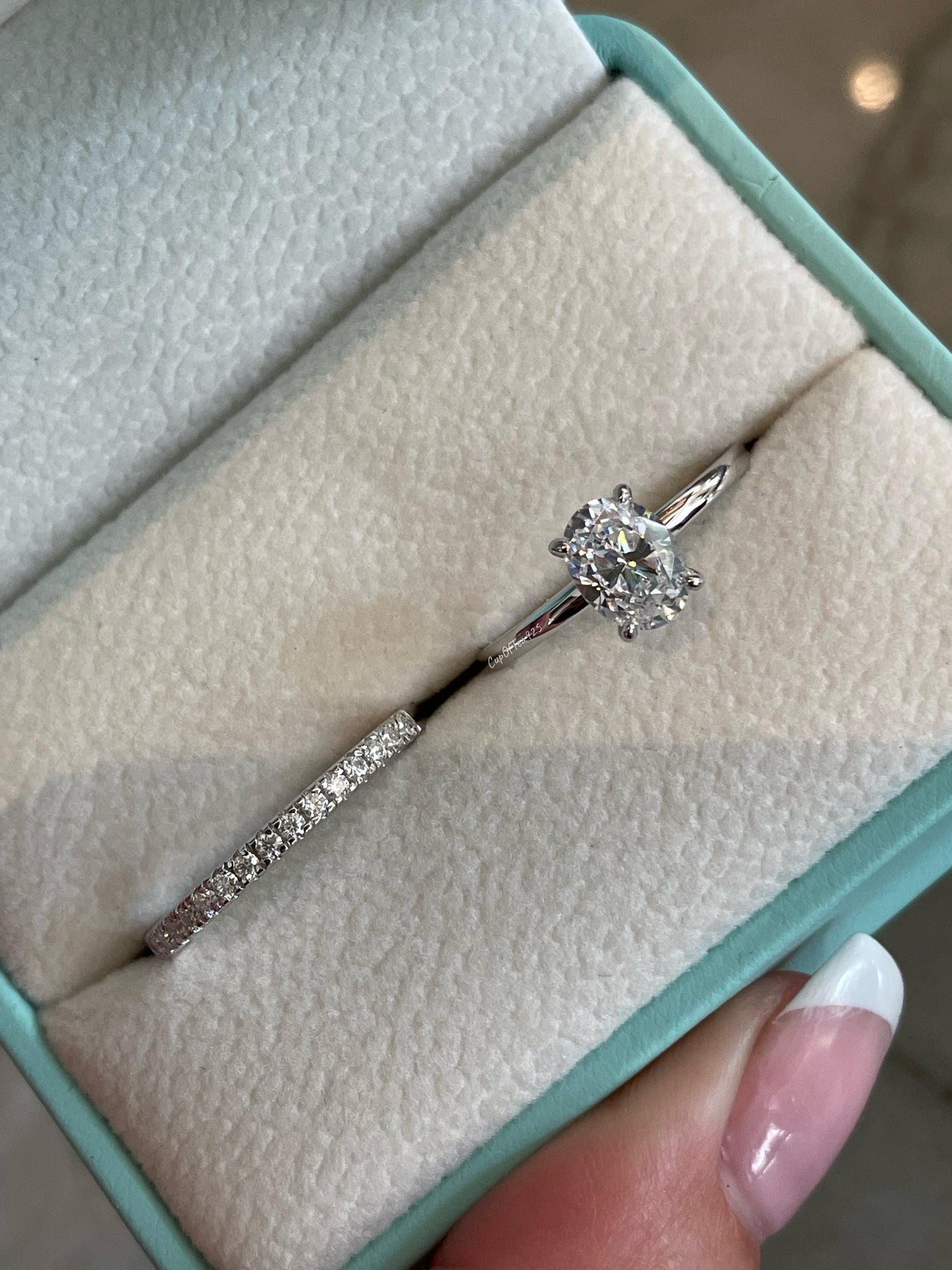 Moissanite engagement ring set. Sterling Silver 925 bridal set with 1.5CT oval cut moissanite or CZ diamonds.
