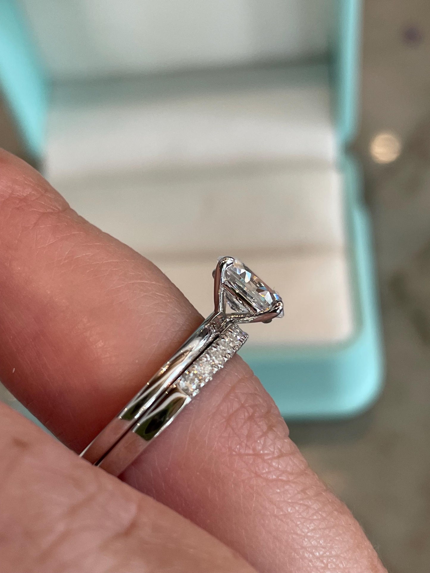 Moissanite engagement ring set. Sterling Silver 925 bridal set with 1.5CT oval cut moissanite or CZ diamonds.