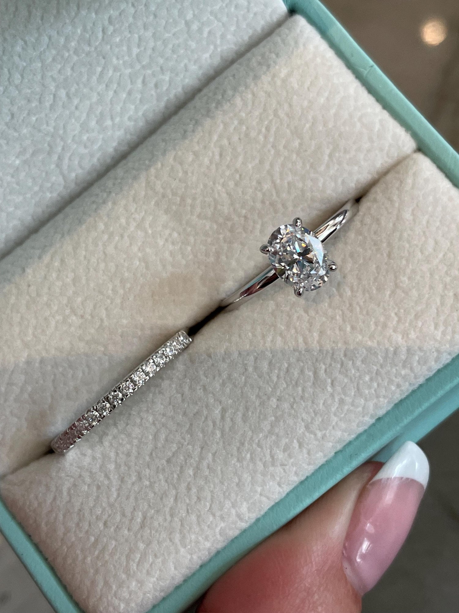 Moissanite engagement ring set. Sterling Silver 925 bridal set with 1.5CT oval cut moissanite or CZ diamonds.