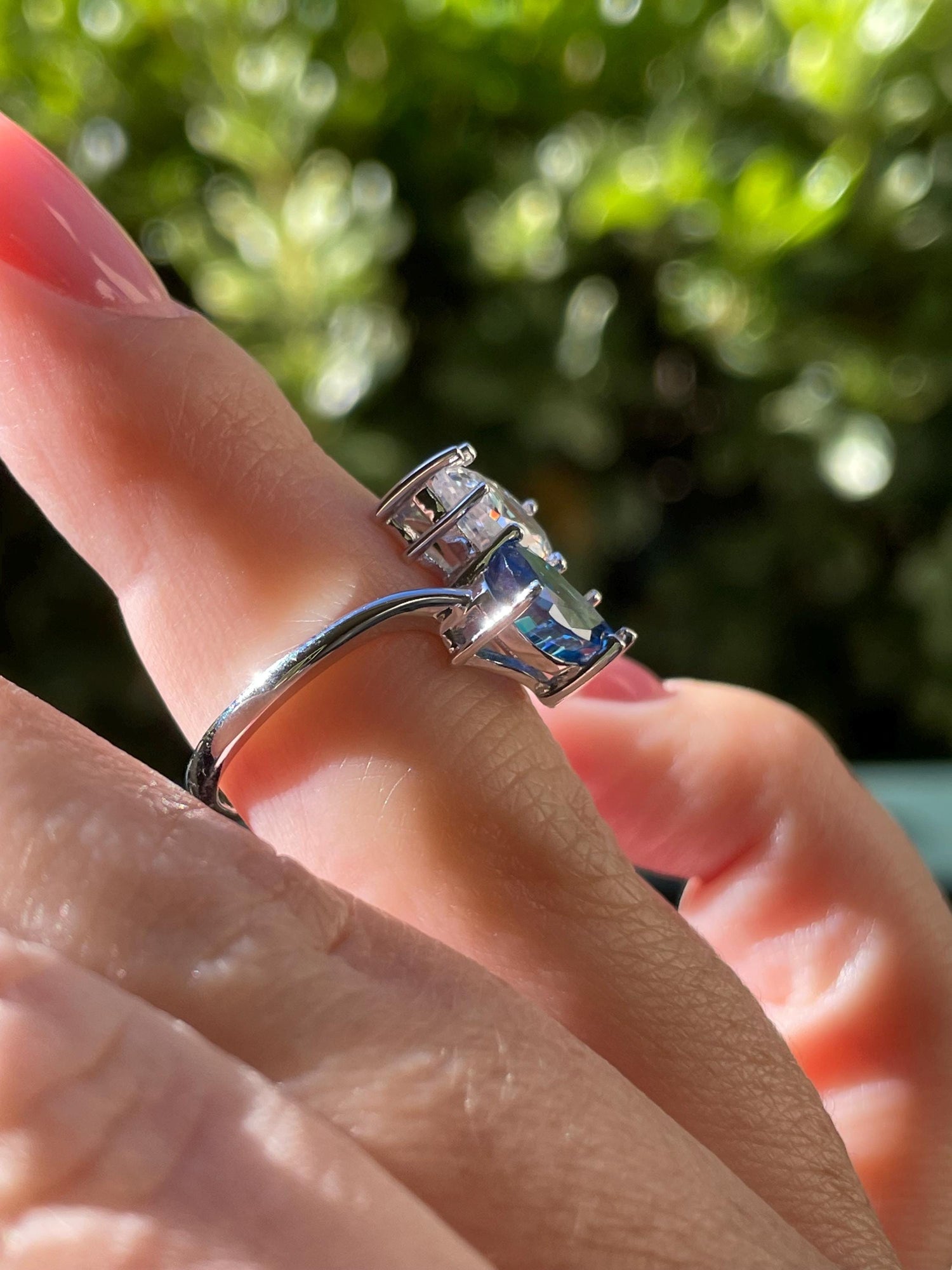 Sterling Silver 925 Toi et Moi engagement Ring with crushed ice blue sapphire