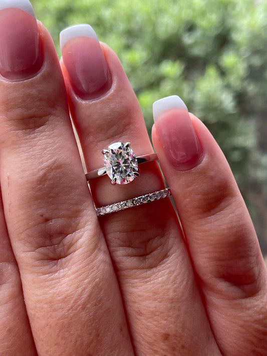 Moissanite engagement ring set. Sterling Silver 925 bridal set with 2CT oval cut moissanite solitaire ring and half eternity wedding band