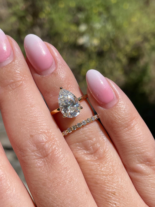 4CT pear cut moissanite engagement ring set, sterling silver ring, tear drop moissanite ring, pear cut engagement ring in gold vermeil