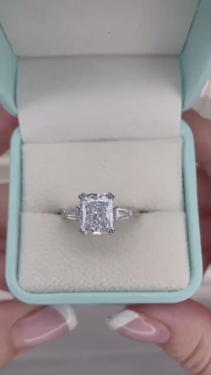New In! Sterling Silver 925 3 stone engagement ring with 3.3Ct radiant cut crushed ice 8A CZ simulated diamond