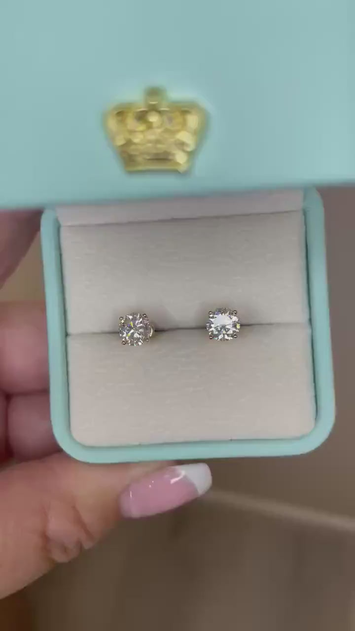 10K Gold Moissanite Stud Earrings: 1.6 CTTW D Color VVS